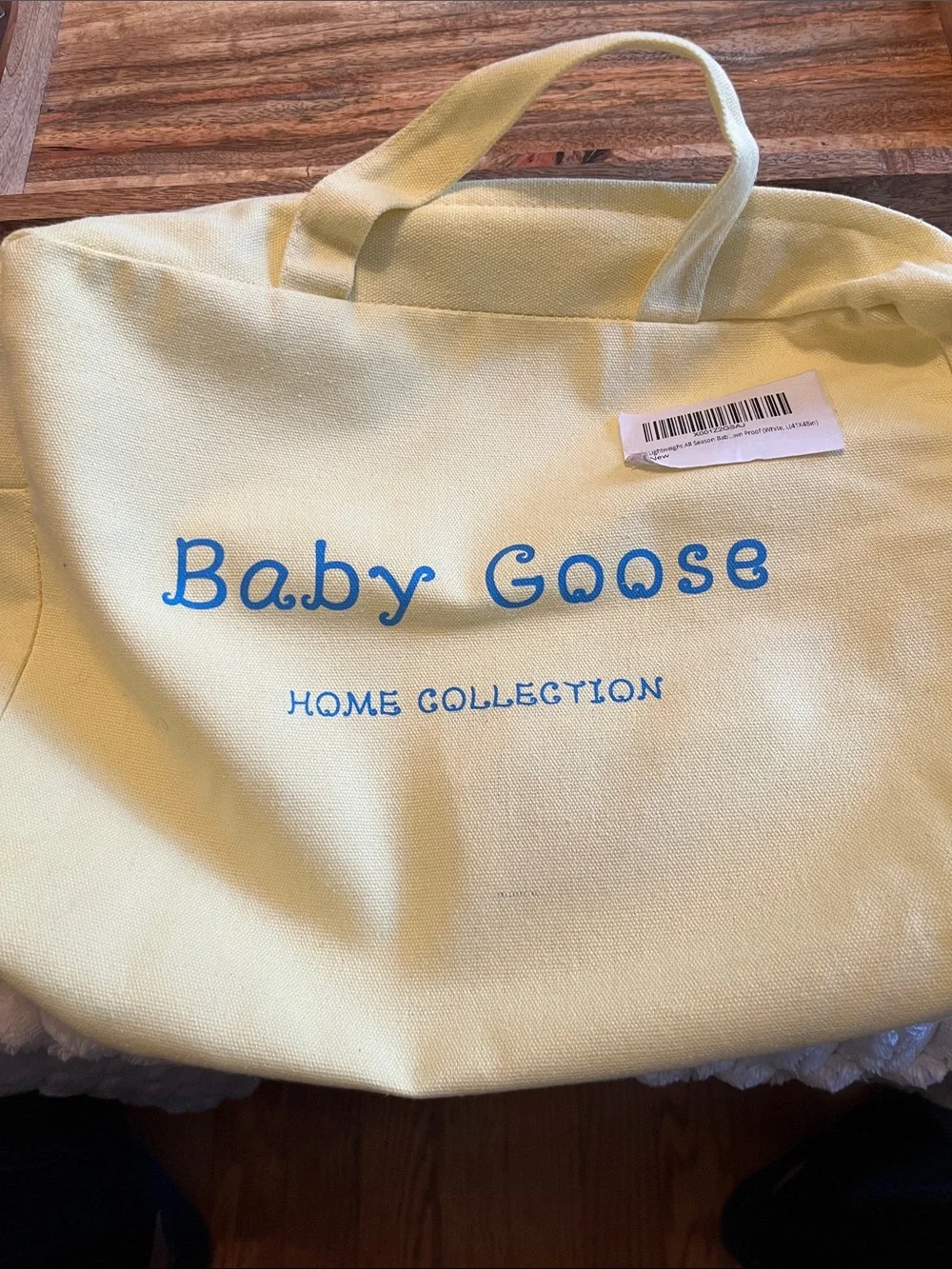Goose down comforter 41x48 in